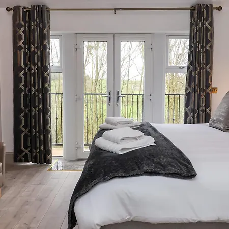 The Swans Nest Lock View Holiday home