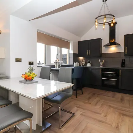 The Swans Nest Lock View Ferienhaus *