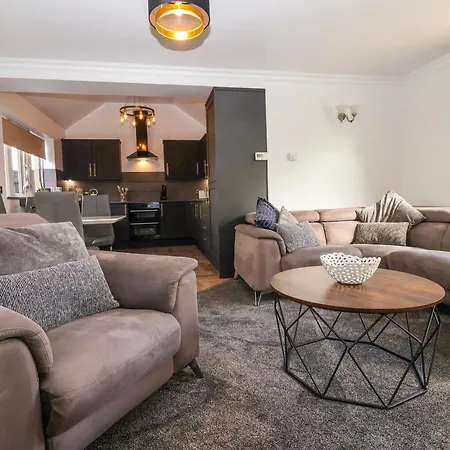 The Swans Nest Lock View Ferienhaus