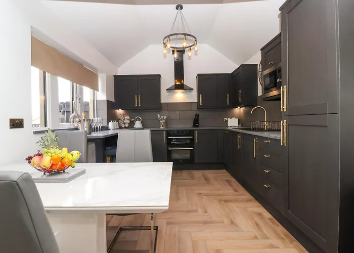 The Swans Nest Lock View 別荘